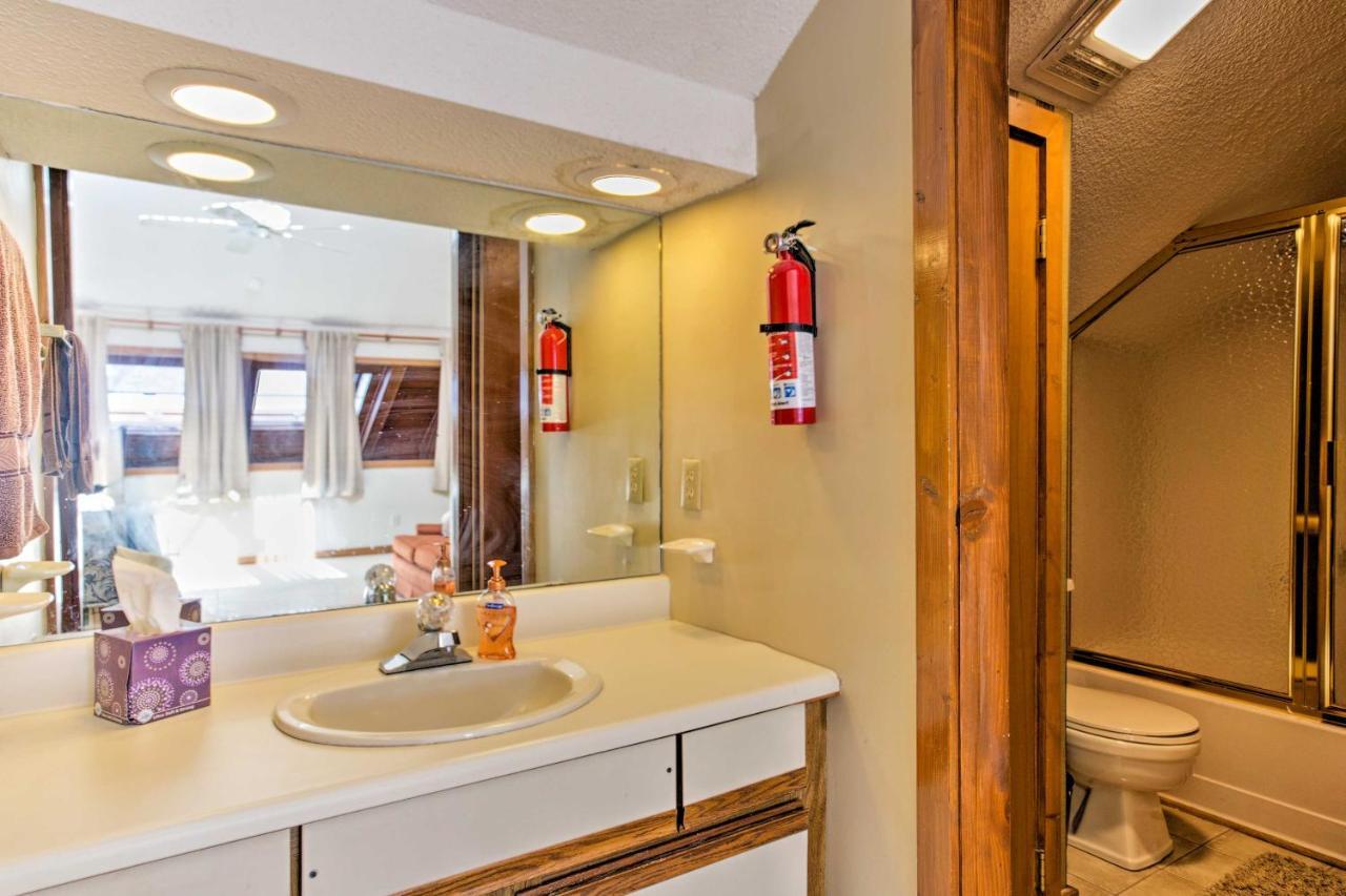 Pet-Friendly Beech Mountain Condo Steps To Slopes Exterior foto