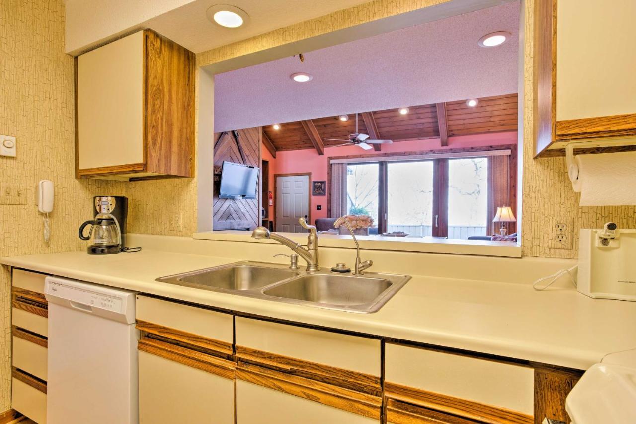 Pet-Friendly Beech Mountain Condo Steps To Slopes Exterior foto
